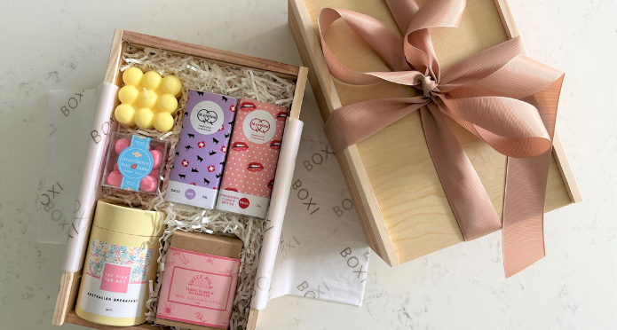 We offer some exceptional free gift boxes and packages that you will really love